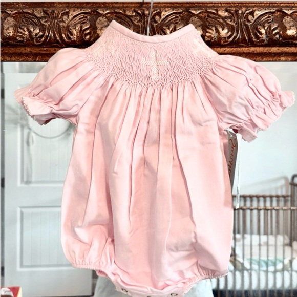 Classic Whimsy Smock Cross Bubble - Picture 2 of 5